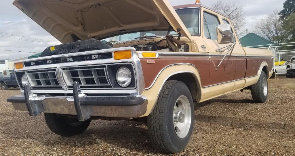 1977 Ford F-250 Camper Special