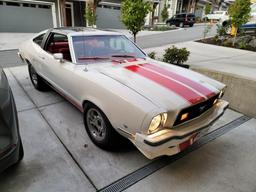 1977 Ford Mustang