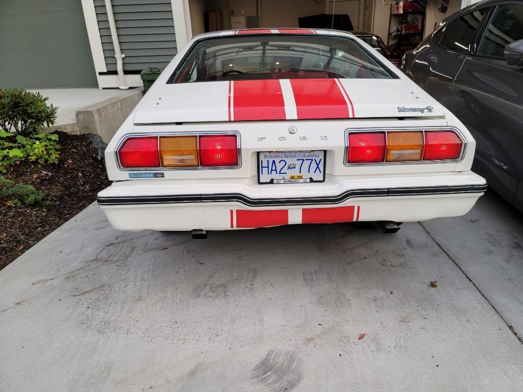 1977 Ford Mustang