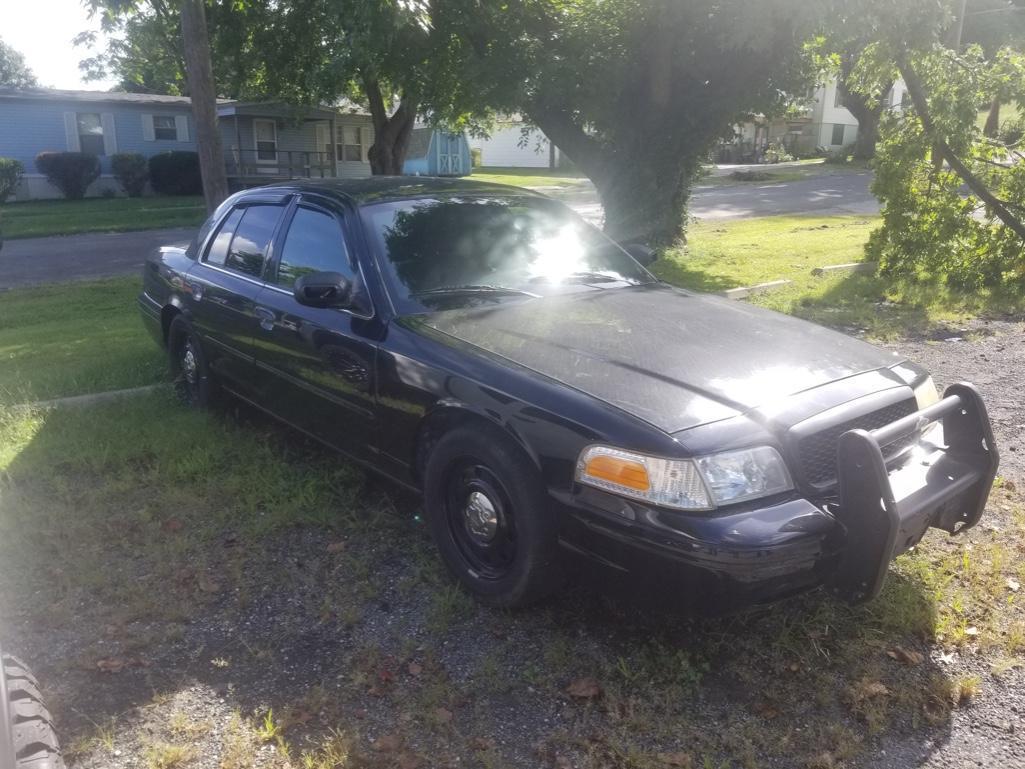 2008 Crown Victoria