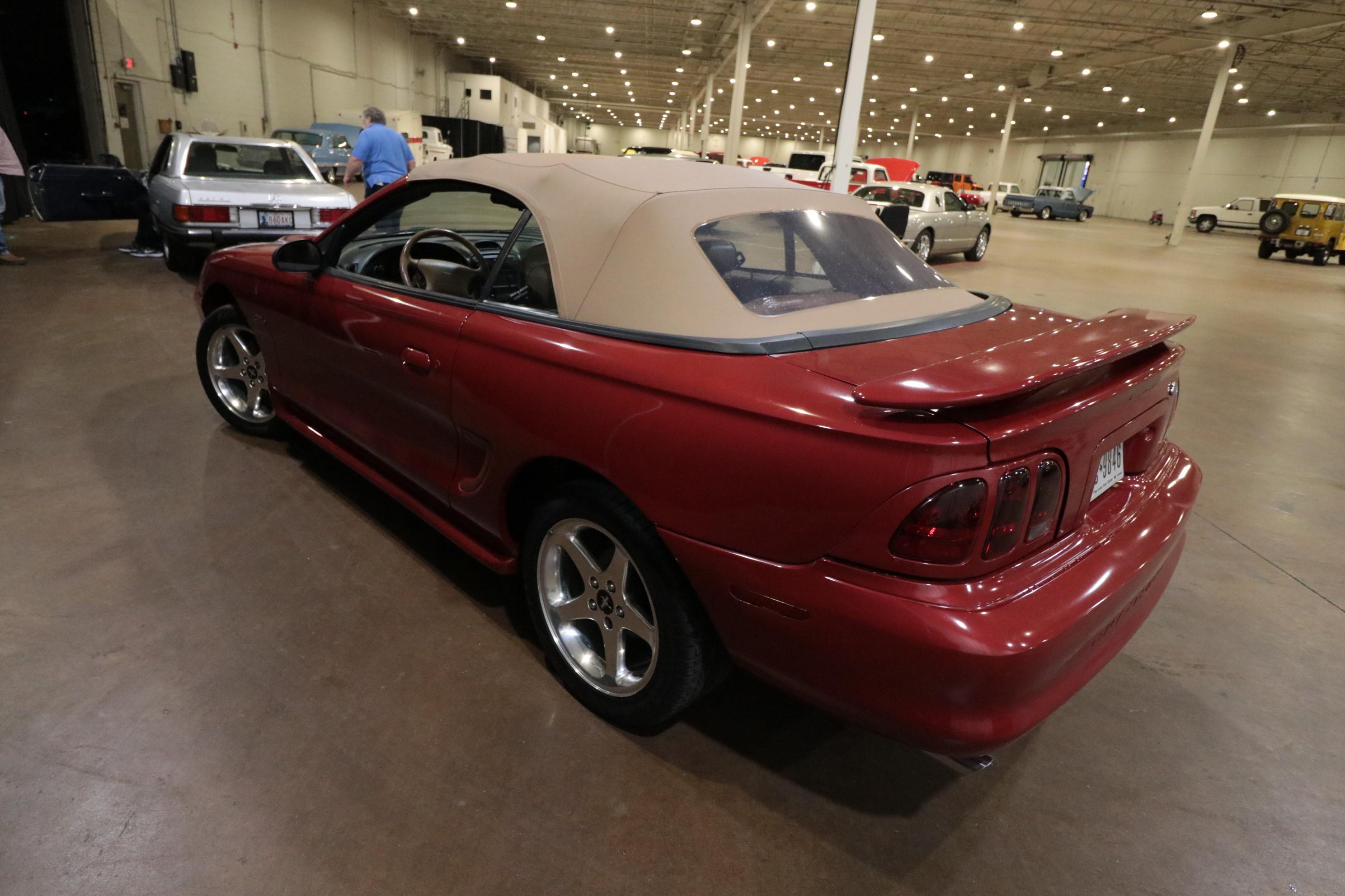 1997 Ford Mustang GT Premium