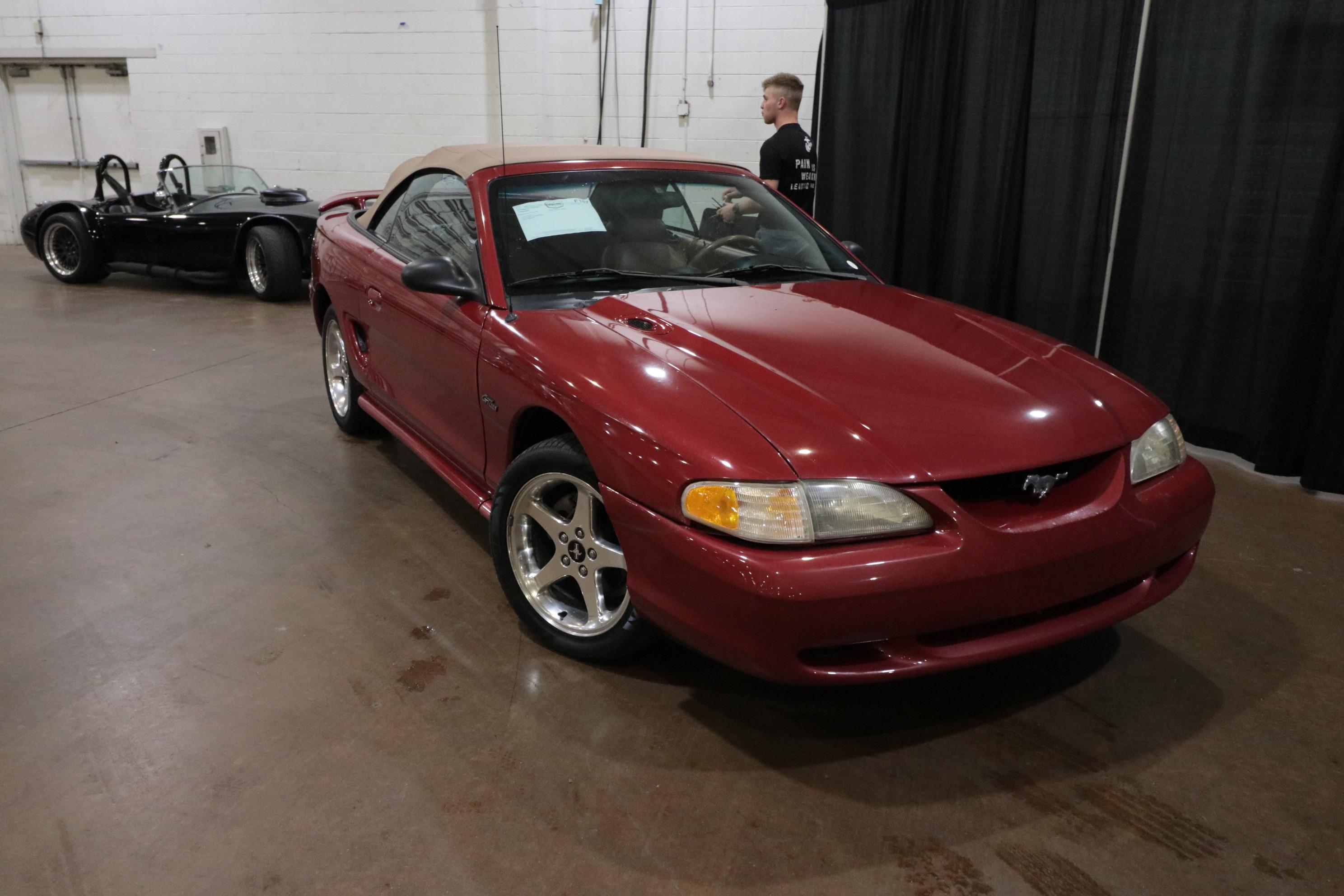 1997 Ford Mustang GT Premium