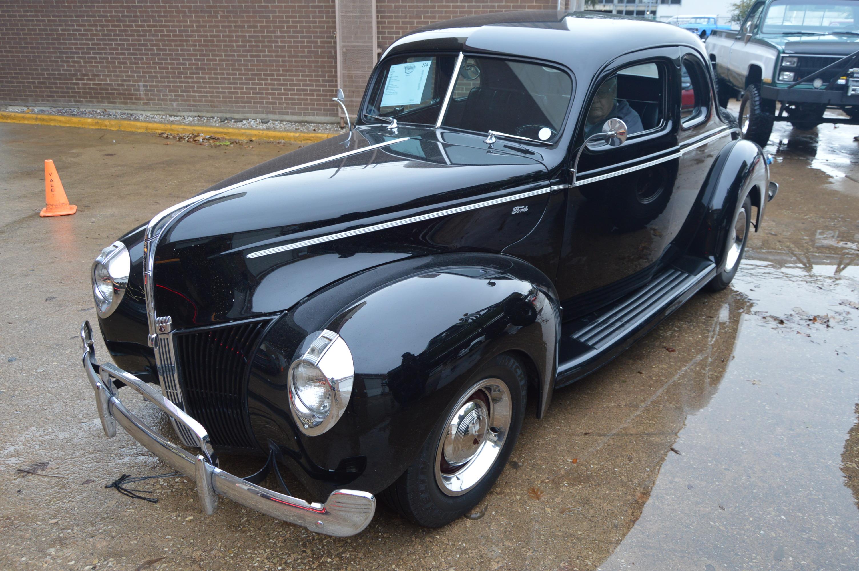 1940 Ford Standard