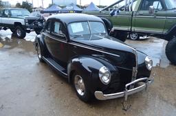 1940 Ford Standard