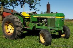 John Deere 2640