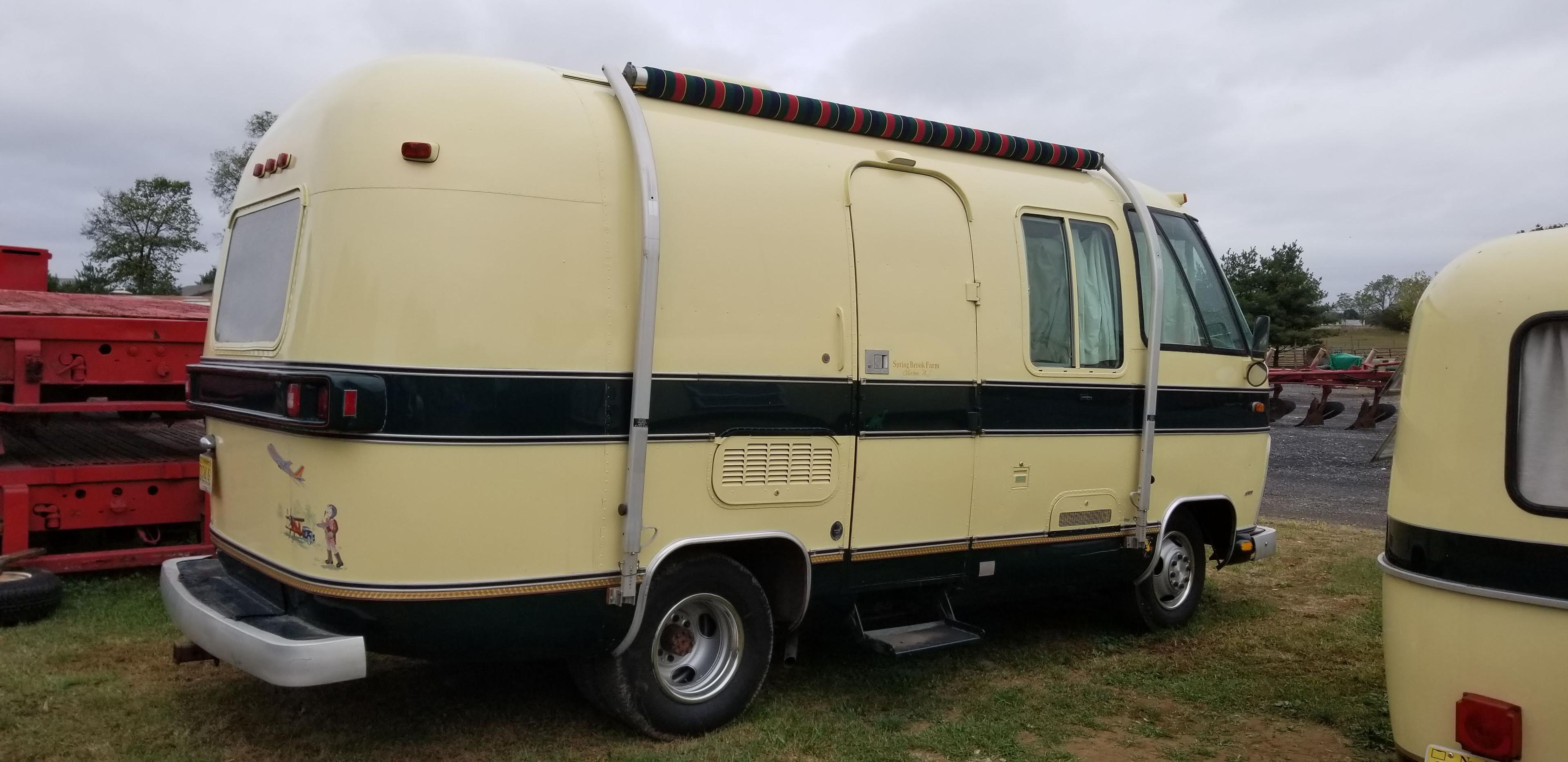 1975 Chevy Motor Home W/Title