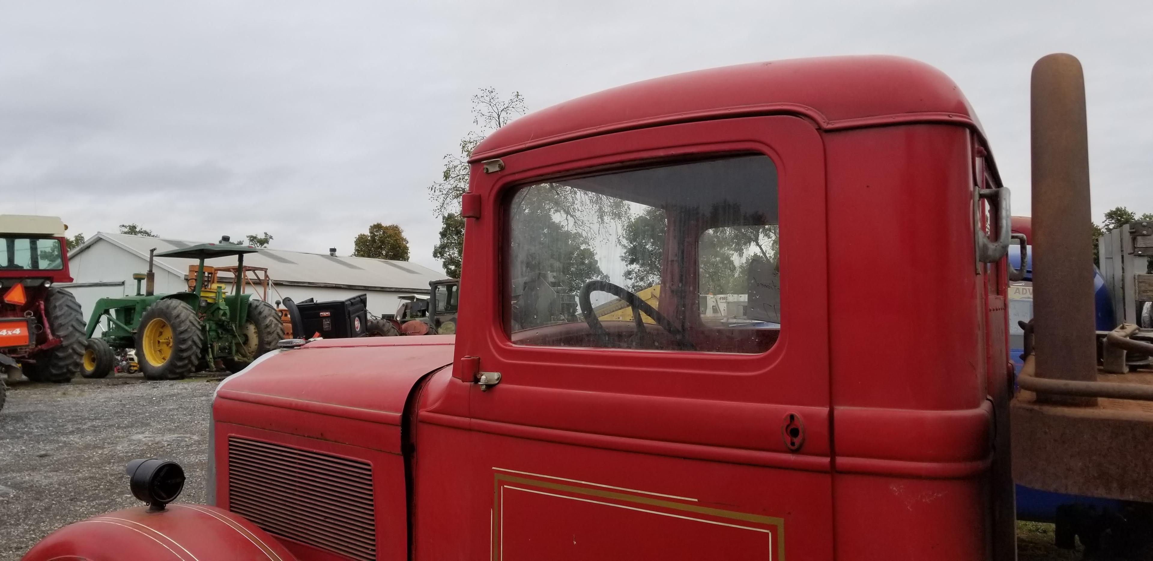 1940 White Fire/Ramp Truck No Title