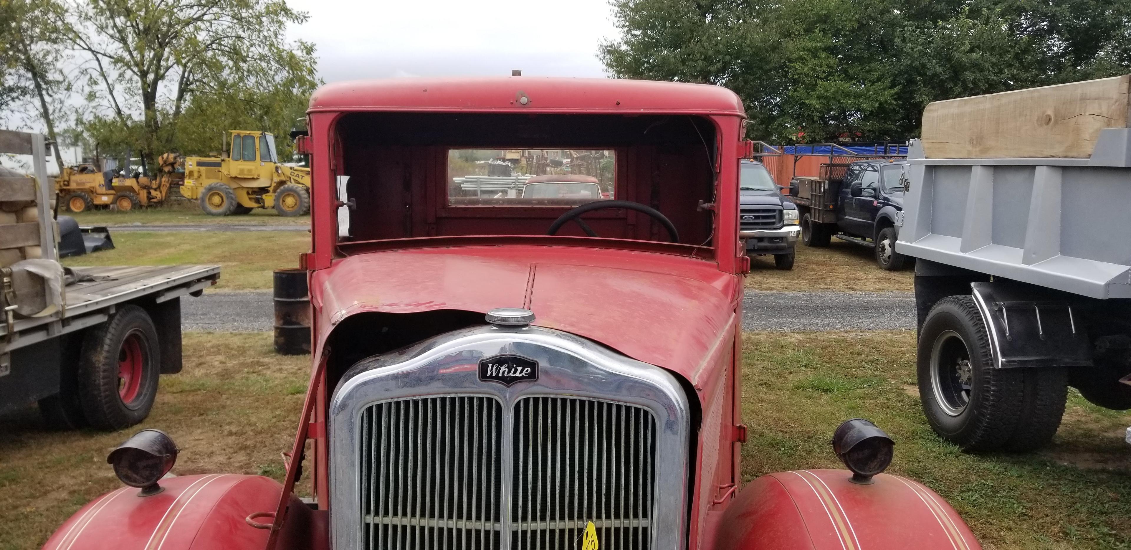 1940 White Fire/Ramp Truck No Title