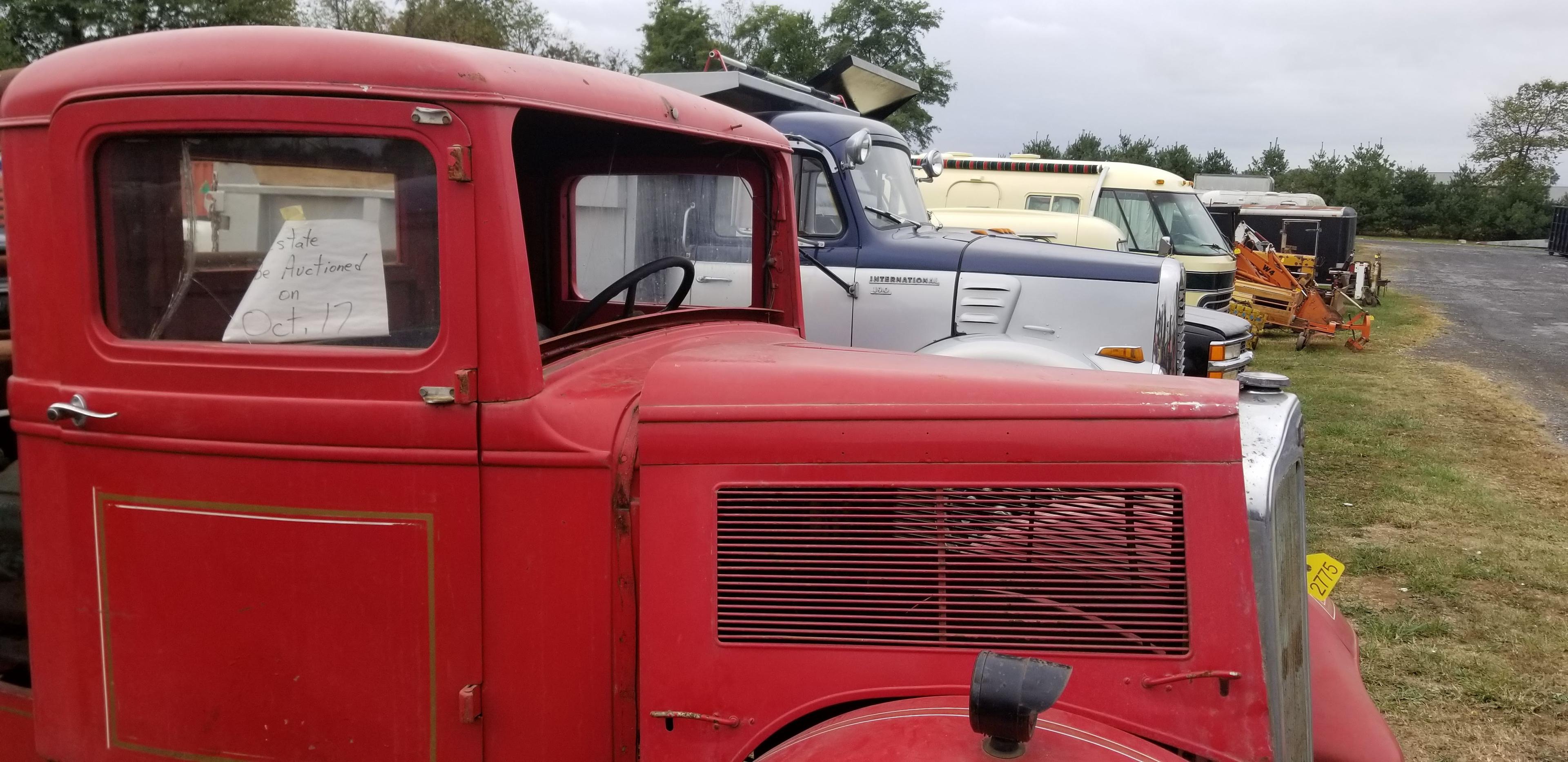 1940 White Fire/Ramp Truck No Title