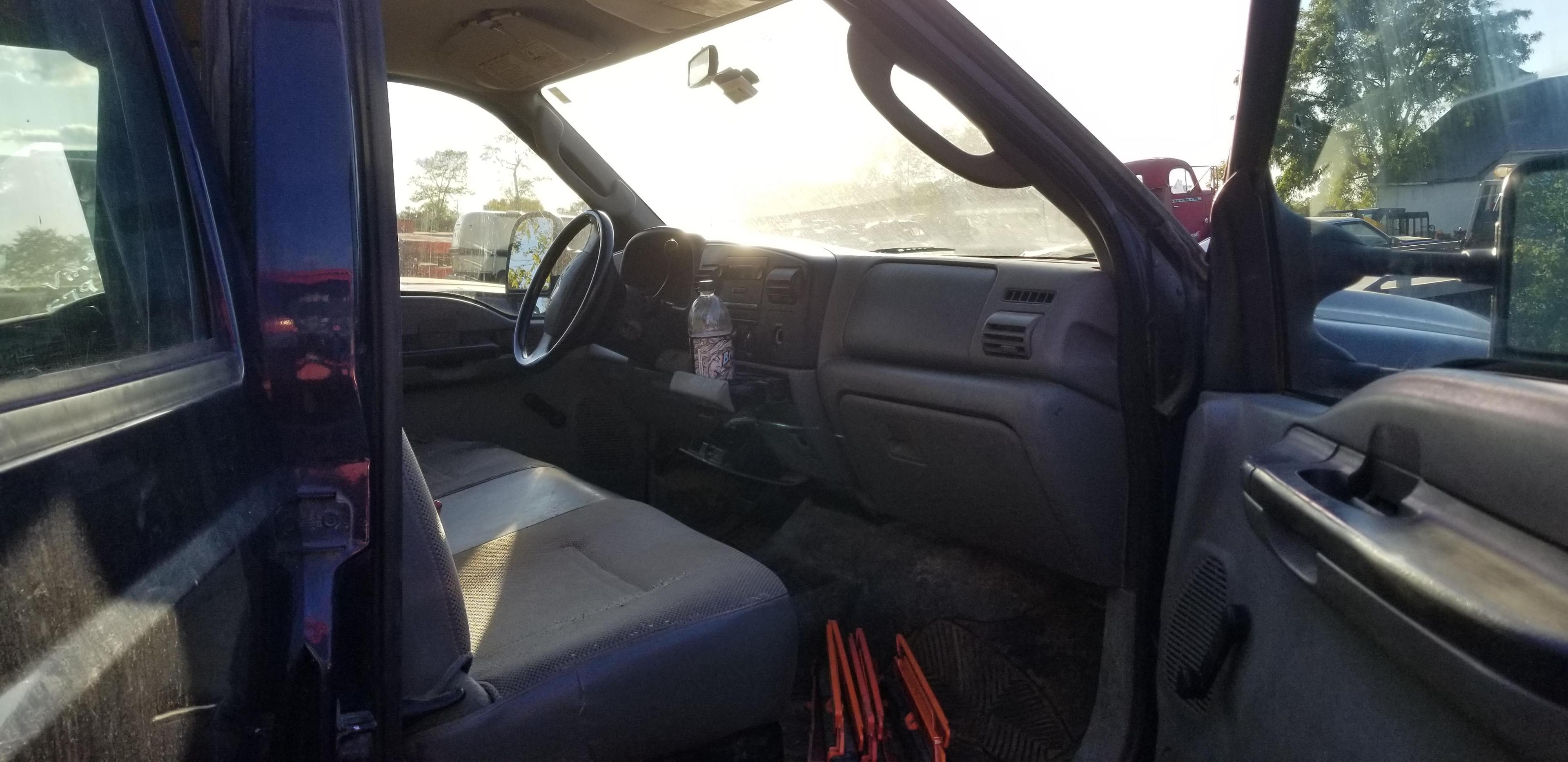 2005 Ford F450 Work Truck W/Title