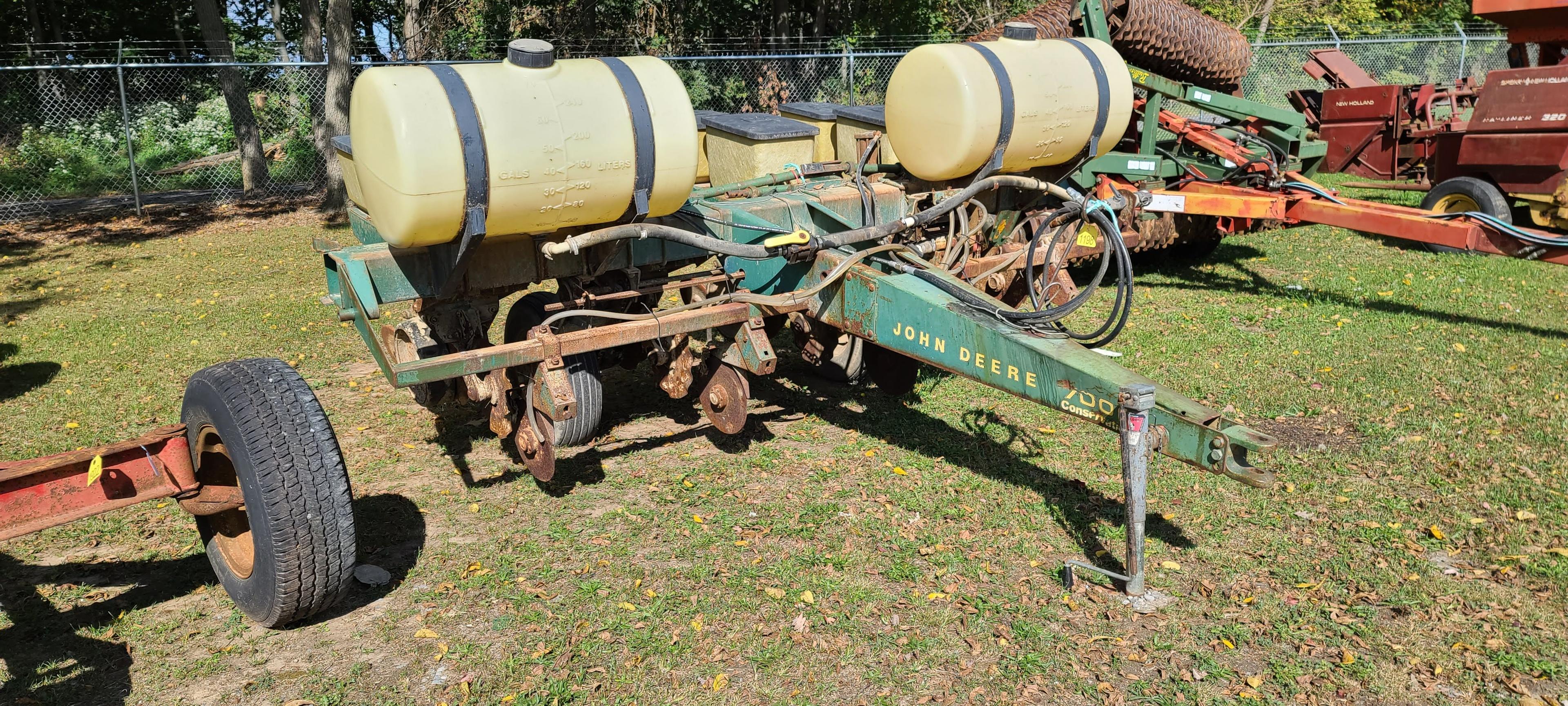 John Deere 7000 4 Row Conservation Planter