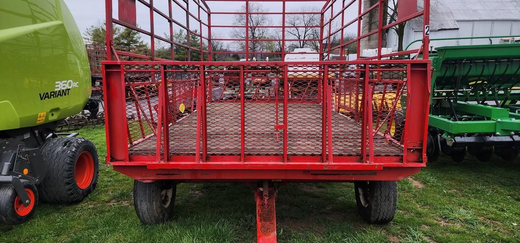 Ez-Trail Metal Rack Hay Wagon