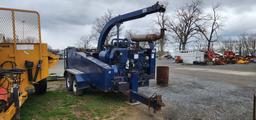 2006 Blu Ox 220 Pull Type Chipper (RUNS AND WORKS)