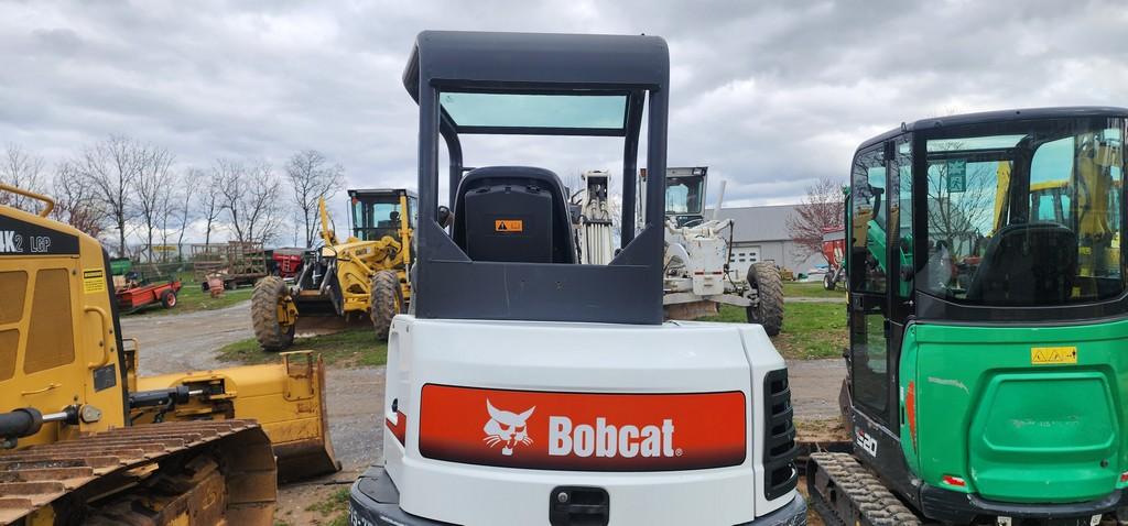 2017 Bobcat E35I Mini Excavator (RIDE AND DRIVE)