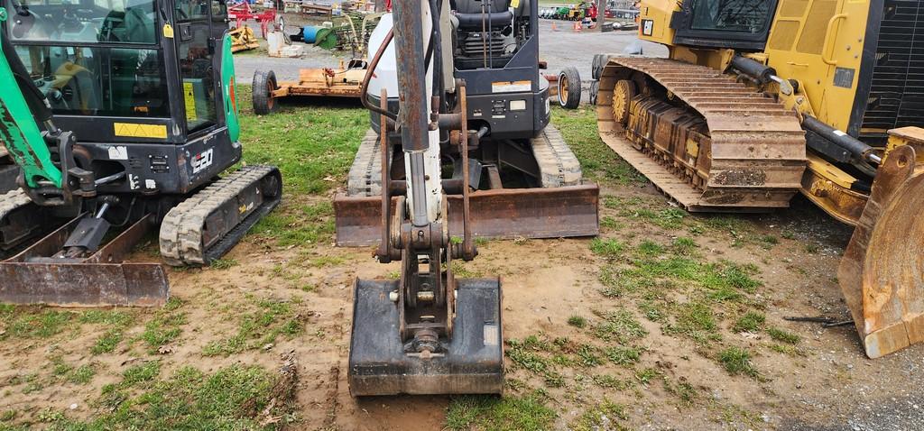 2017 Bobcat E35I Mini Excavator (RIDE AND DRIVE)