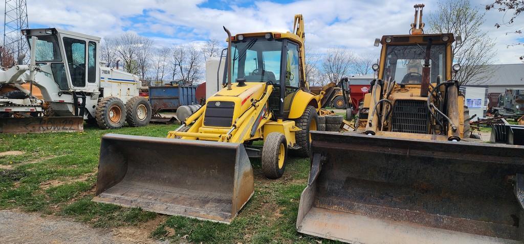 2011 New Holland LB75B Backhoe (RIDE AND DRIVE)