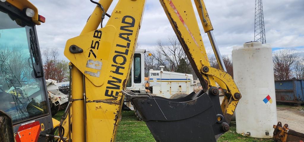 2011 New Holland LB75B Backhoe (RIDE AND DRIVE)