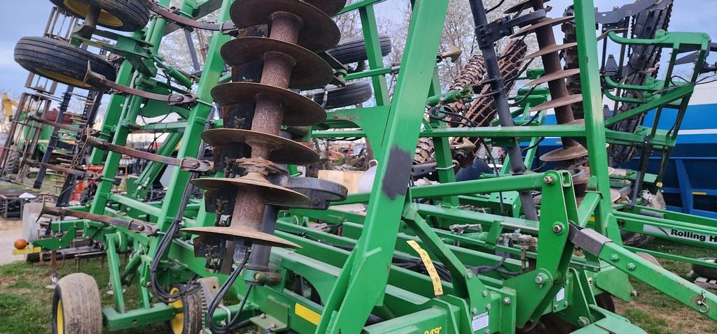 2008 John Deere 2310 Field Cultivator (VERY NICE)