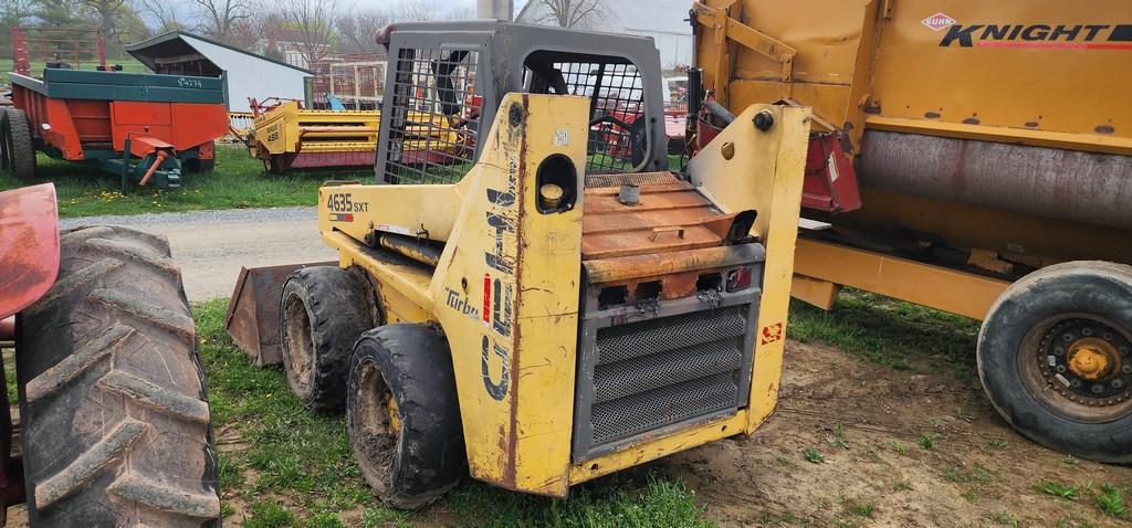 Gehl 4635 Skidloader (SALVAGE)