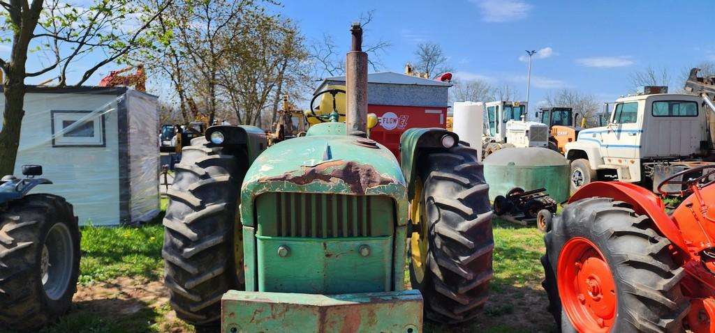 1972 John Deere 4000 Tractor (RIDE AND DRIVE)