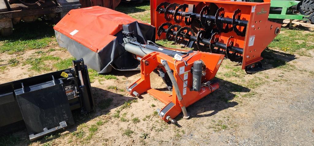 Kubota DM2028 3pt. Disc Mower