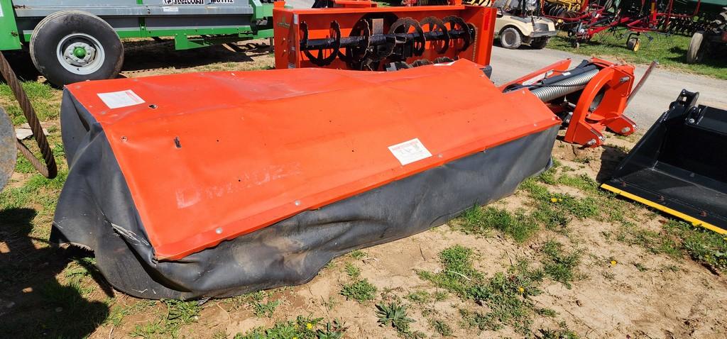 Kubota DM2028 3pt. Disc Mower