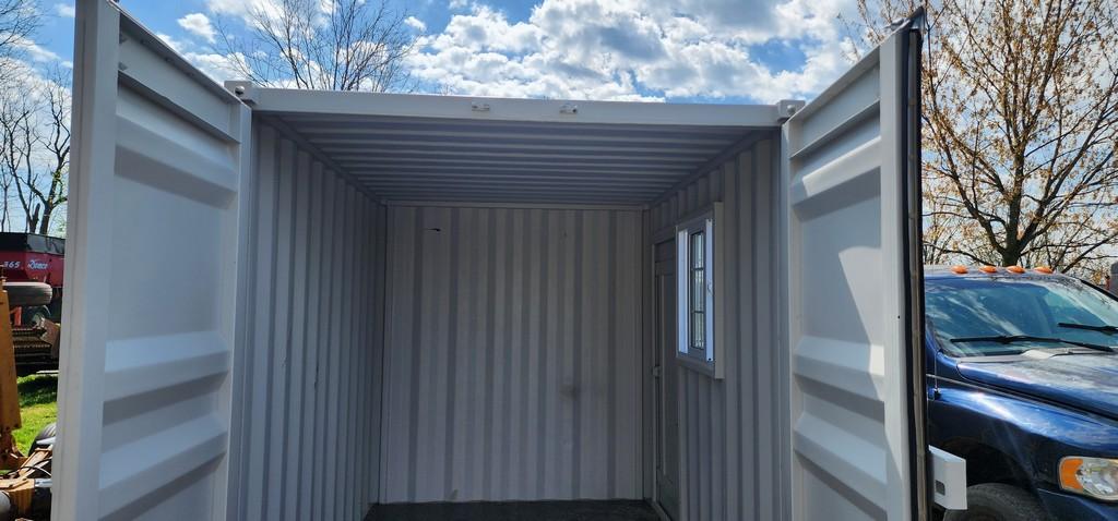 New 7'x10' Container