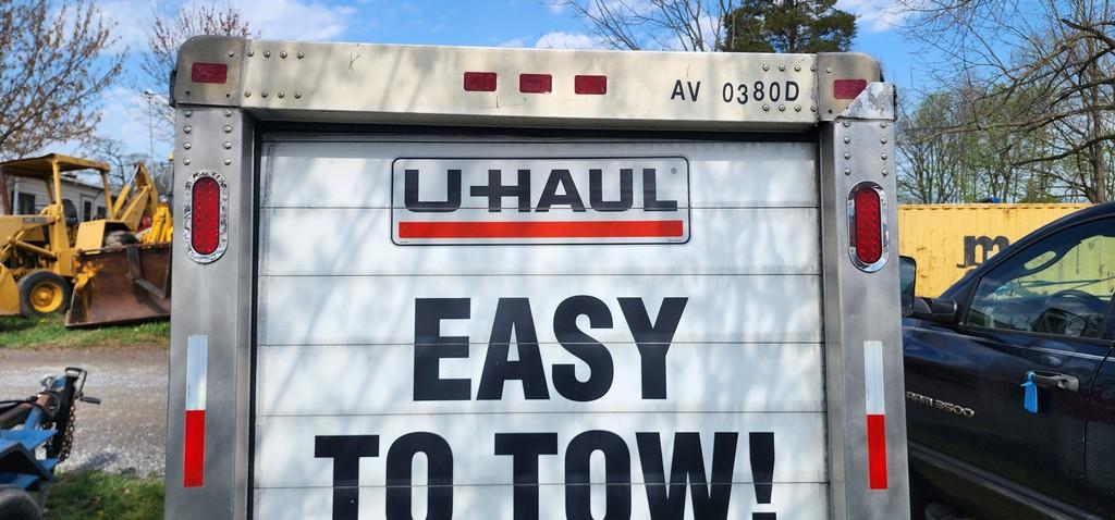 1998 Uhaul 5'x8' Enclosed Trailer (SALVAGE TITLE)