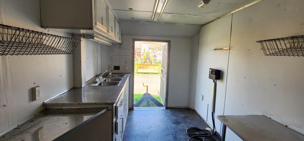 2008 Forest River 8.5'x16' Enclosed Food Trailer (TITLE)