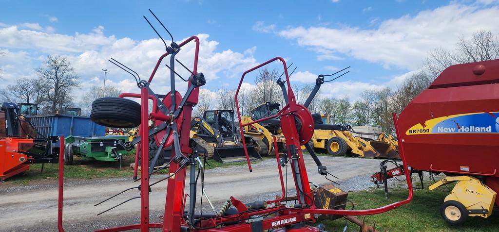 2014 New Holland ProTed 2417 Hydraulic Fold 4 Star Teddar