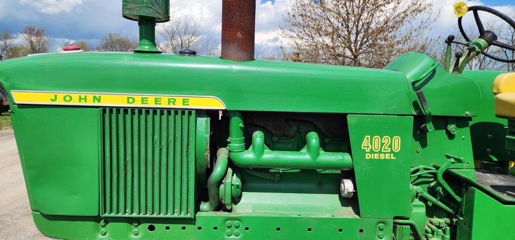 John Deere 4020 Tractor (RUNS)(AS IS)