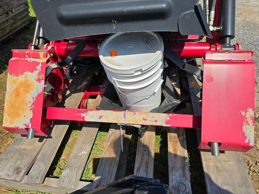 New Mahindra 2665CL Loader