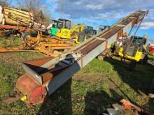 New Holland Hay Elevator