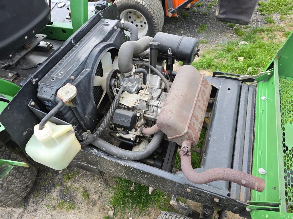 John Deere F911 Front Cut Mower (RUNS)