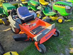 Husquvarna Z4219 Zero Turn Mower (RUNS)(DEALER TRADE IN)