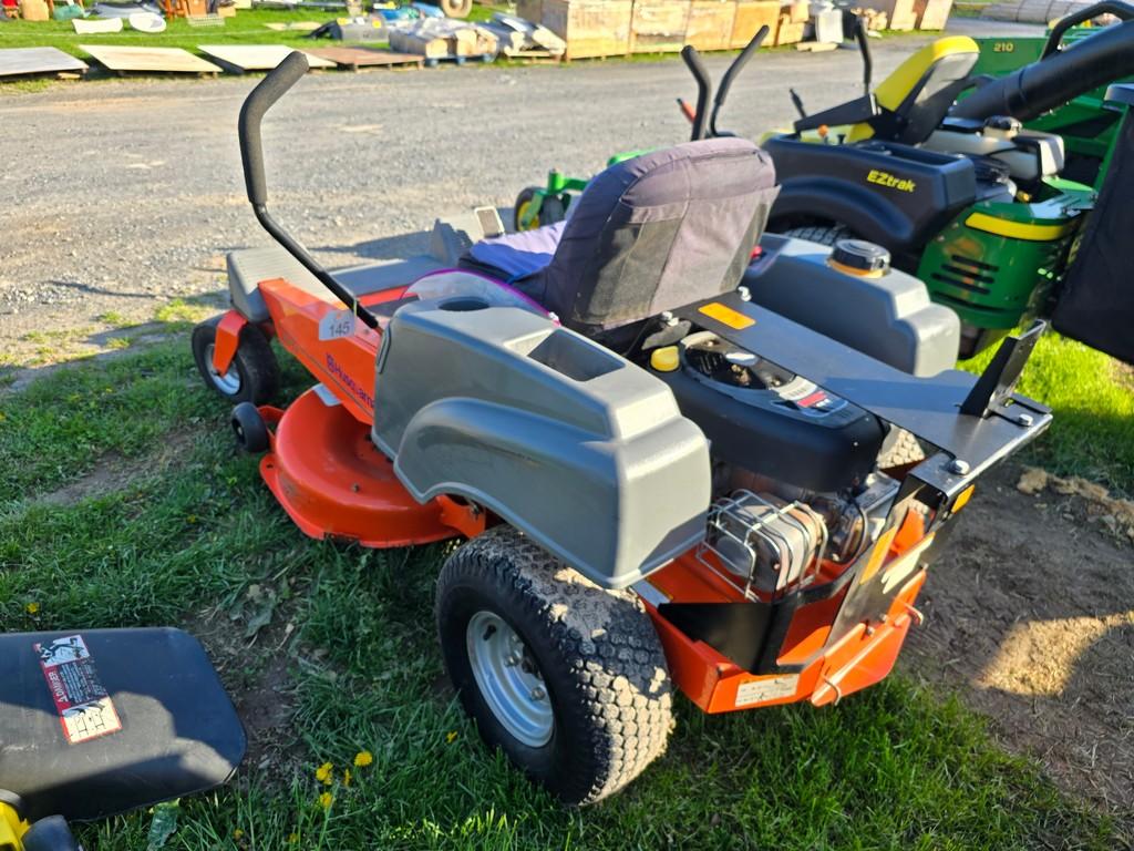 Husquvarna Z4219 Zero Turn Mower (RUNS)(DEALER TRADE IN)