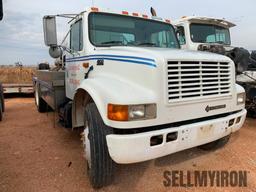 International 4900 S/A Pressure Test Truck