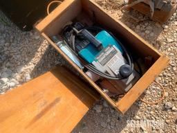 Makita 1806B 6-3/4in Corded Planer [YARD 2]