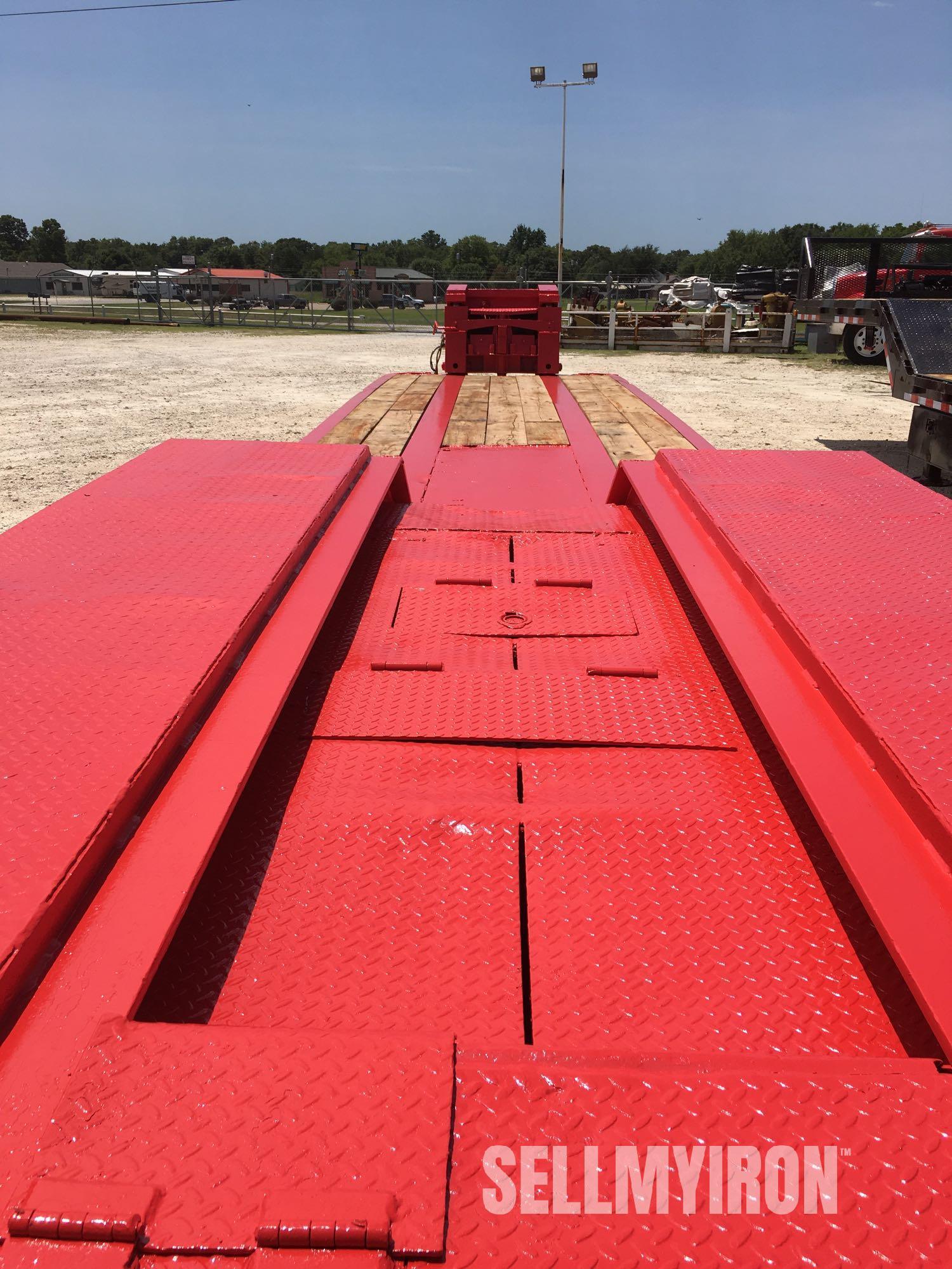 2003 Eager Beaver 50 Ton Tri/A RGN Lowboy Trailer [YARD 1]