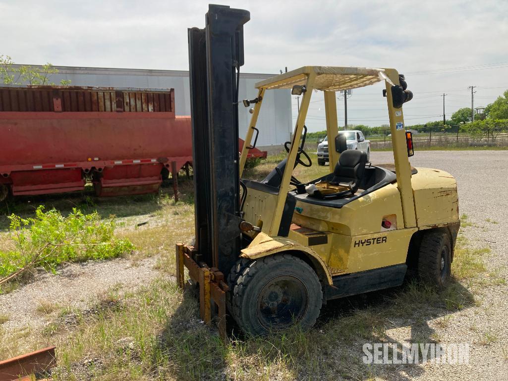 Hyster H80XM Forklift, Parts Only [YARD 3]