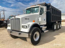 1999 Kenworth Tri/A Dump Truck [YARD 4]