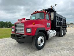 1993 Mack RD690S T/A Dump Truck [YARD 1]