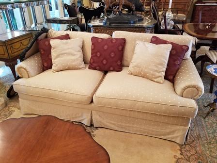 HENREDON LOVE SEAT