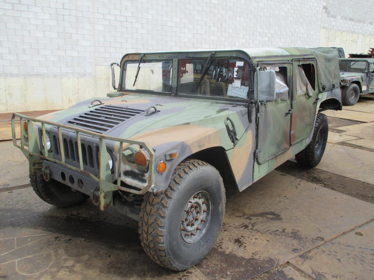 1994 AM General M998 Humvee