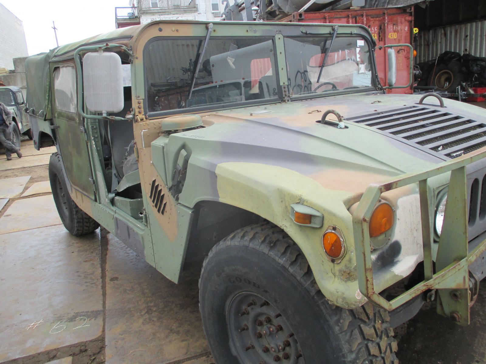 1994 AM General M998 Humvee