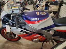 1996 Yamaha FZR600