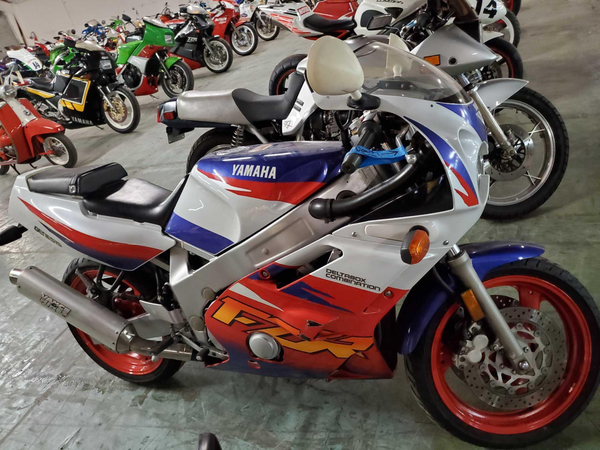 1996 Yamaha FZR600