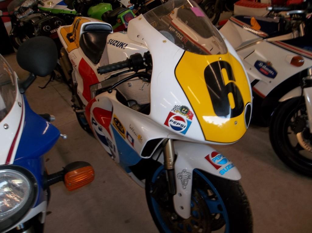 1987 Suzuki RGV500