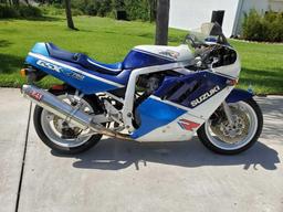 1988 Suzuki GSXR750 Slingshot