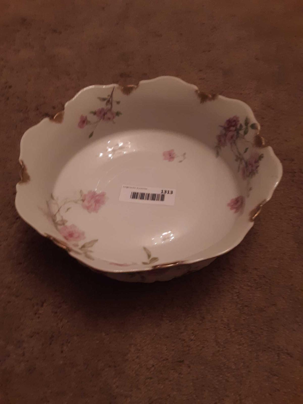 Haviland Limoges, Scheiger, Baltimore Rose 10 1/2" (w) 4 1/2" (Deep) Serving Bowl